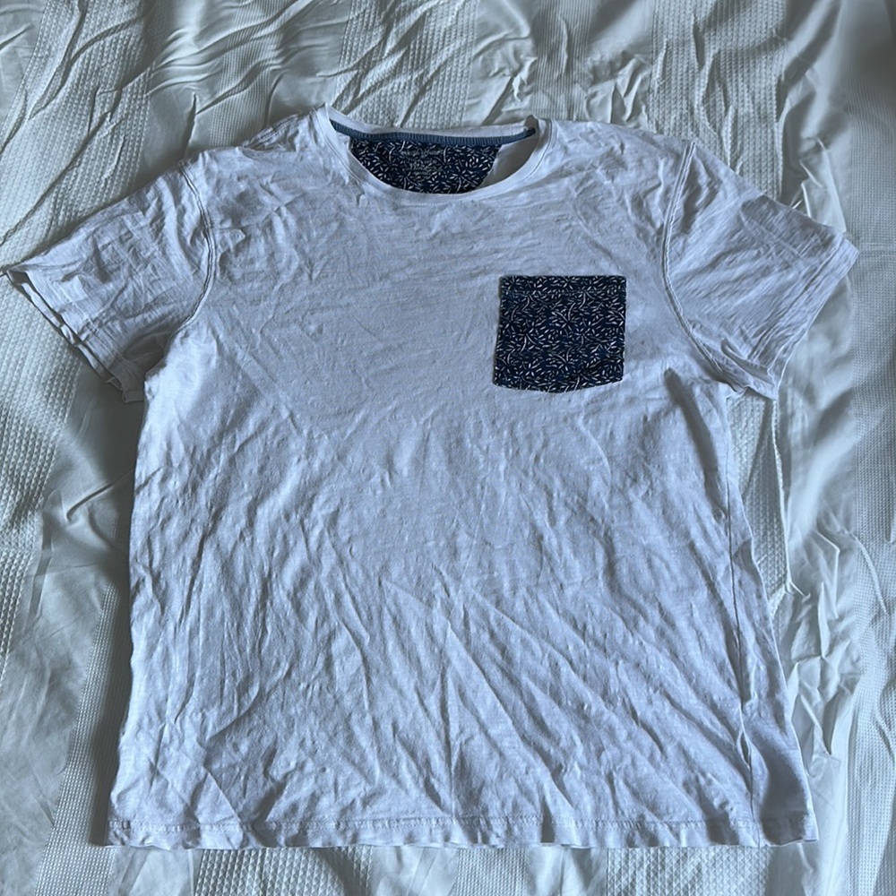 Banana Republic pocket tee